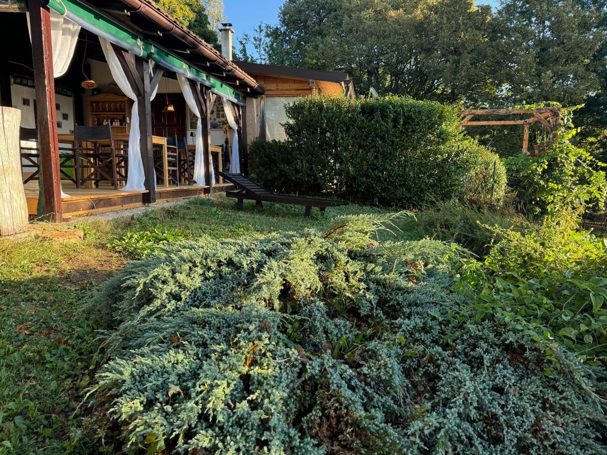 Guest House Lagotto's Peak Radatovici Extérieur photo