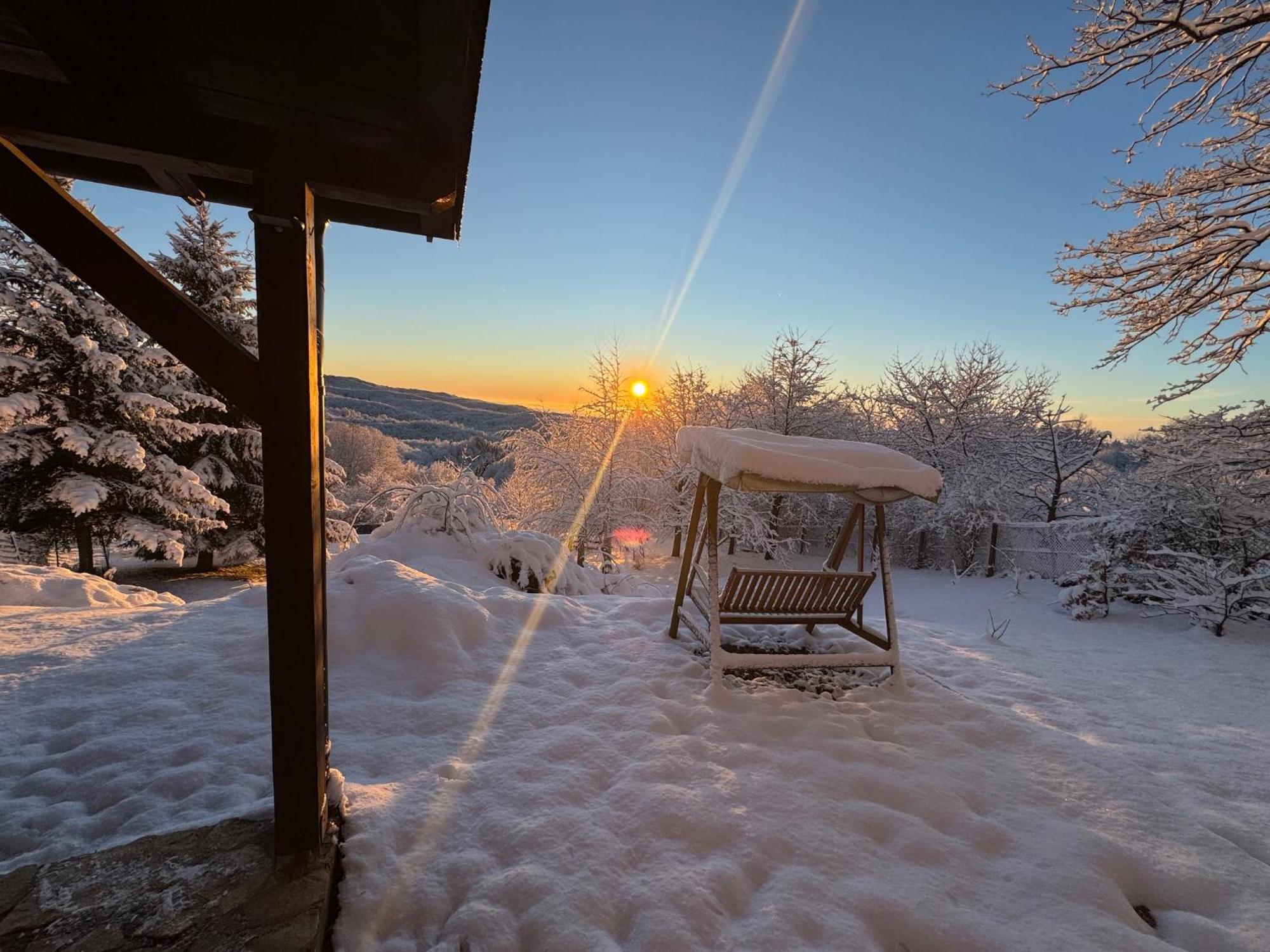 Guest House Lagotto's Peak Radatovici Extérieur photo